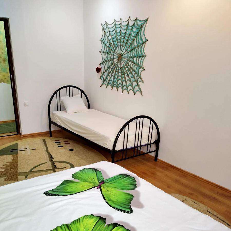 Apartament Camelia Petrosani Bagian luar foto